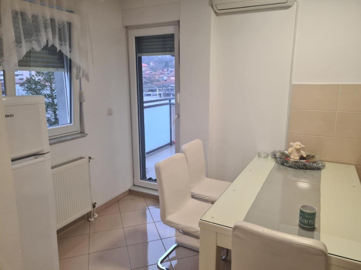 多博伊Apartman Bella公寓 外观 照片